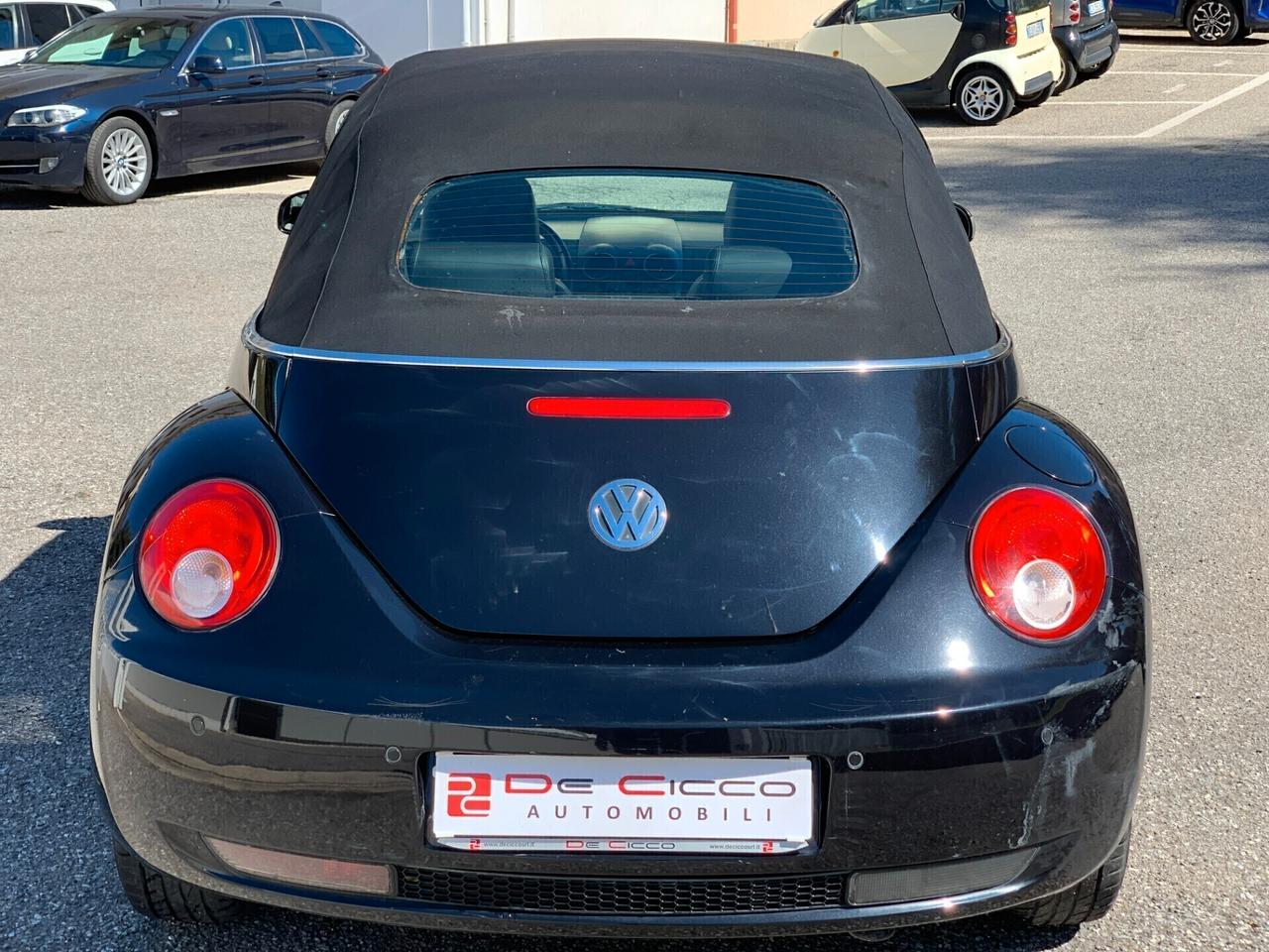 Volkswagen New Beetle 1.6 Cabrio