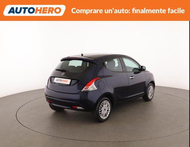 LANCIA Ypsilon 1.2 69 CV 5 porte Silver