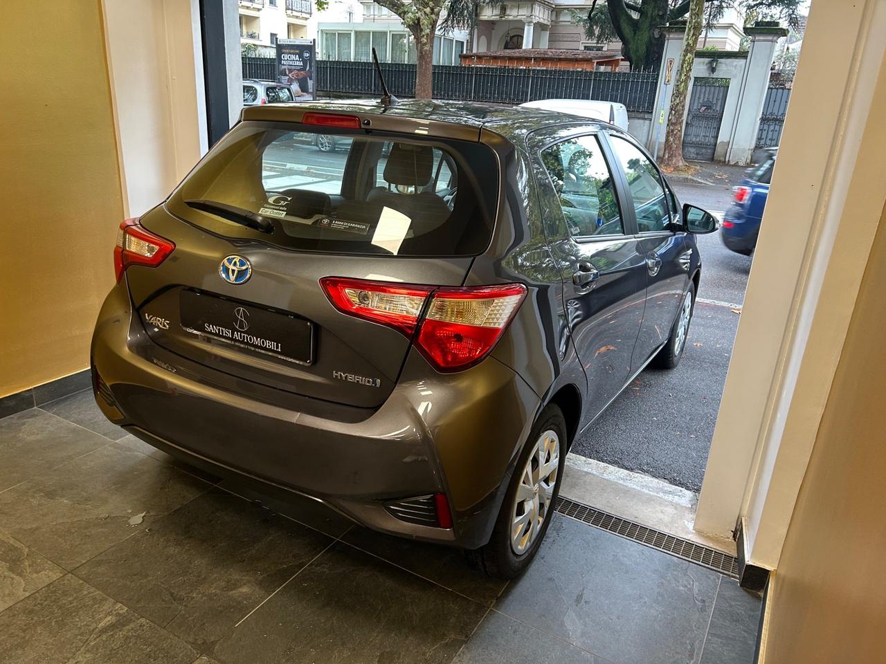 Toyota Yaris 1.5 HYBRID 5p Trend Grey Edition SOLO 47.000KM!!!