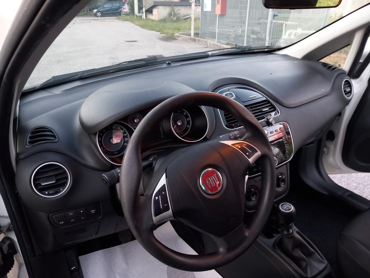 Fiat Punto 1.2 Lounge OK NEO