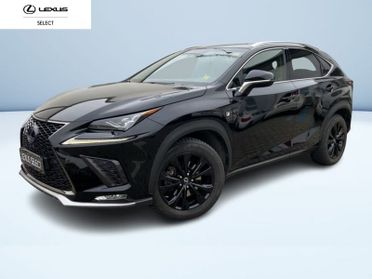 Lexus NX 300H 2.5 F SPORT 4WD CVT