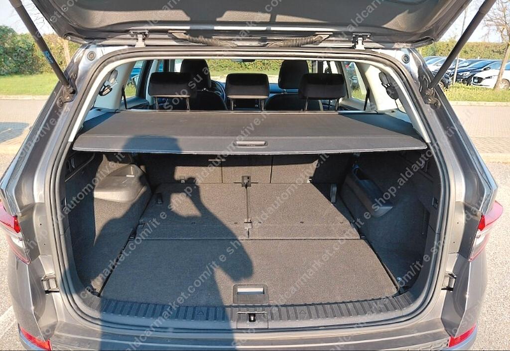 Skoda Kodiaq 2.0 TDI EVO SCR DSG 7 posti Executive AUT 7p Tetto aprib. Cam Led UNIPRO IVA DEDUCIB.
