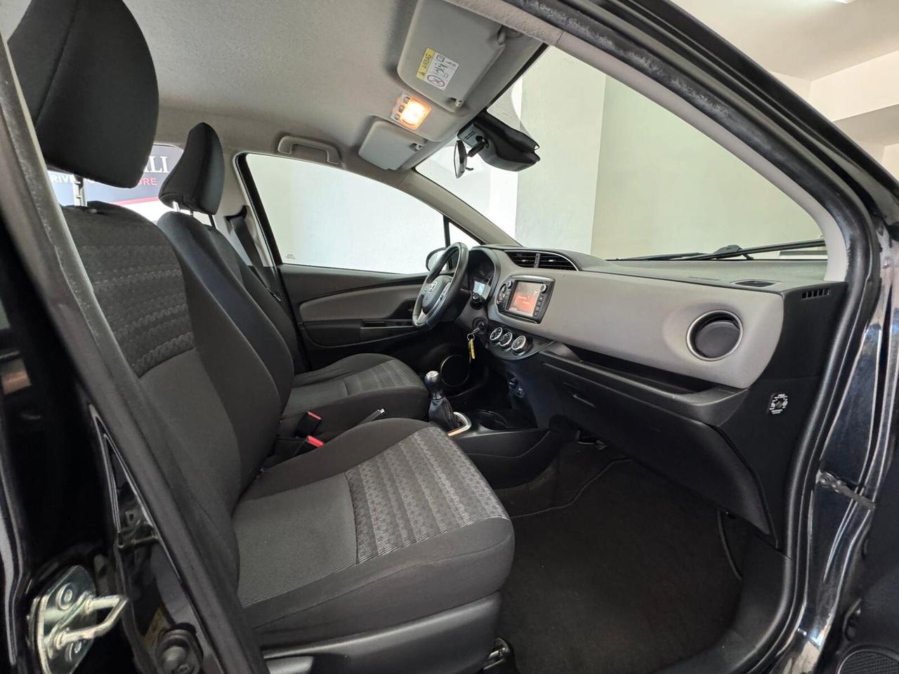 Toyota Yaris 1.0 5 porte Lounge