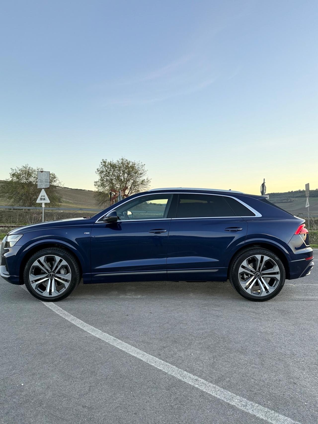 Audi Q8 SUV 50 TDI 286 CV quattro tiptronic S line edition