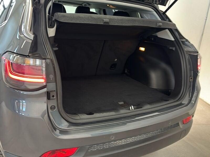 Jeep Compass e-Hybrid 1.5 Turbo MHEV Limited DDCT