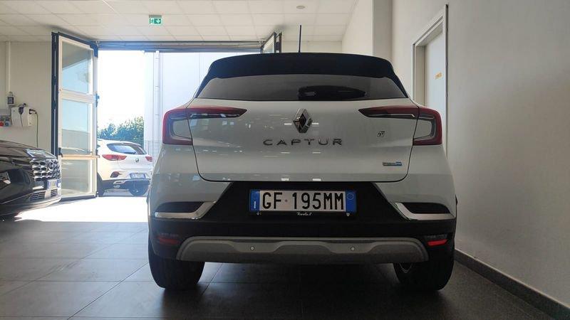 Renault Captur Hybrid E-Tech 145 CV Intens