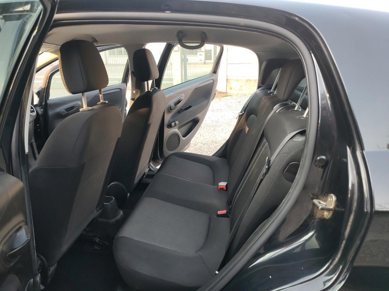 Fiat Punto EVO 1.3 MJT II 75 CV 5 porte Lounge. 86000 KM