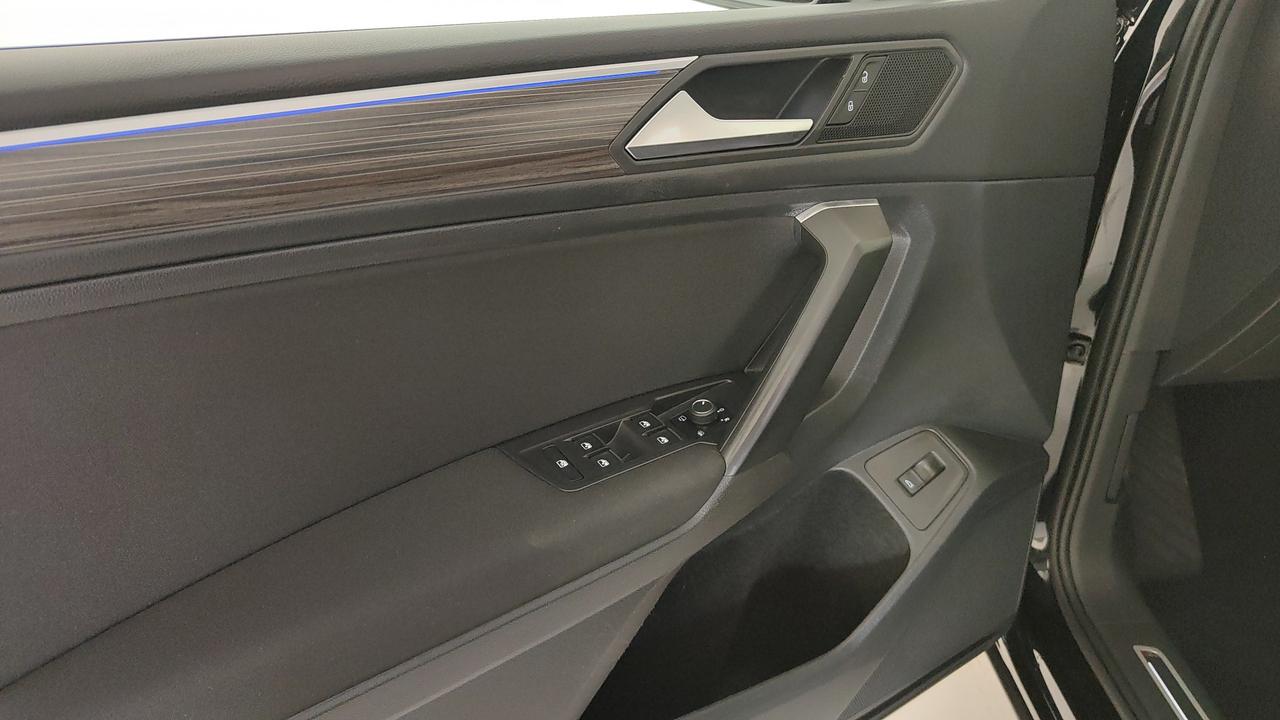 VOLKSWAGEN Tiguan Allspace 2.0 tdi Elegance 150cv dsg