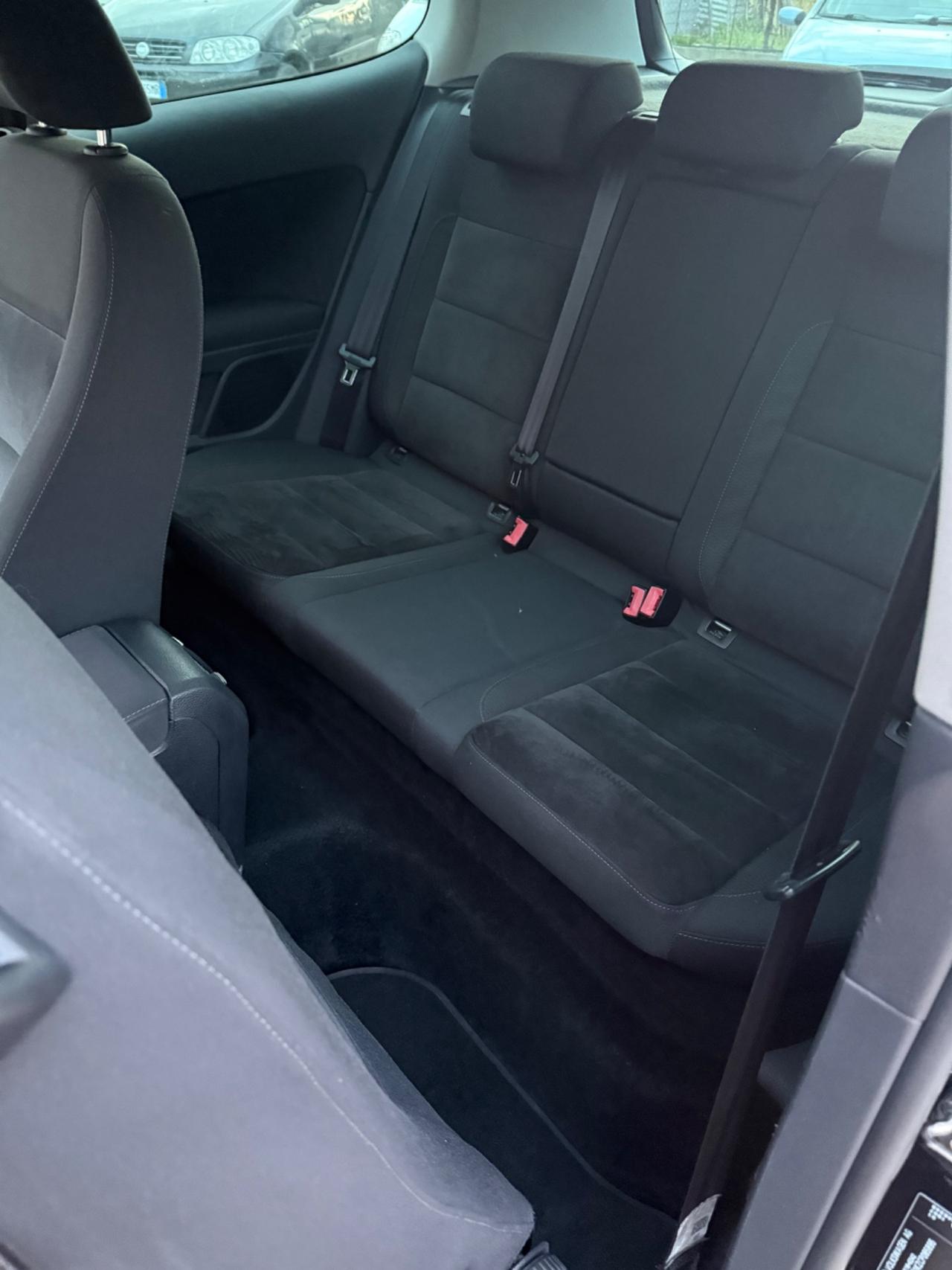 Volkswagen Golf 1.4 TSI 122CV DSG 3p. Highline