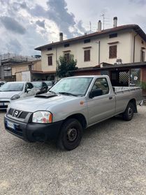Nissan NP300 2.5 D 2P Cassone Lungo