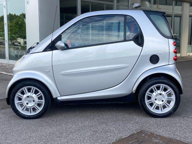 SMART ForTwo 700 smart city-coupé passion