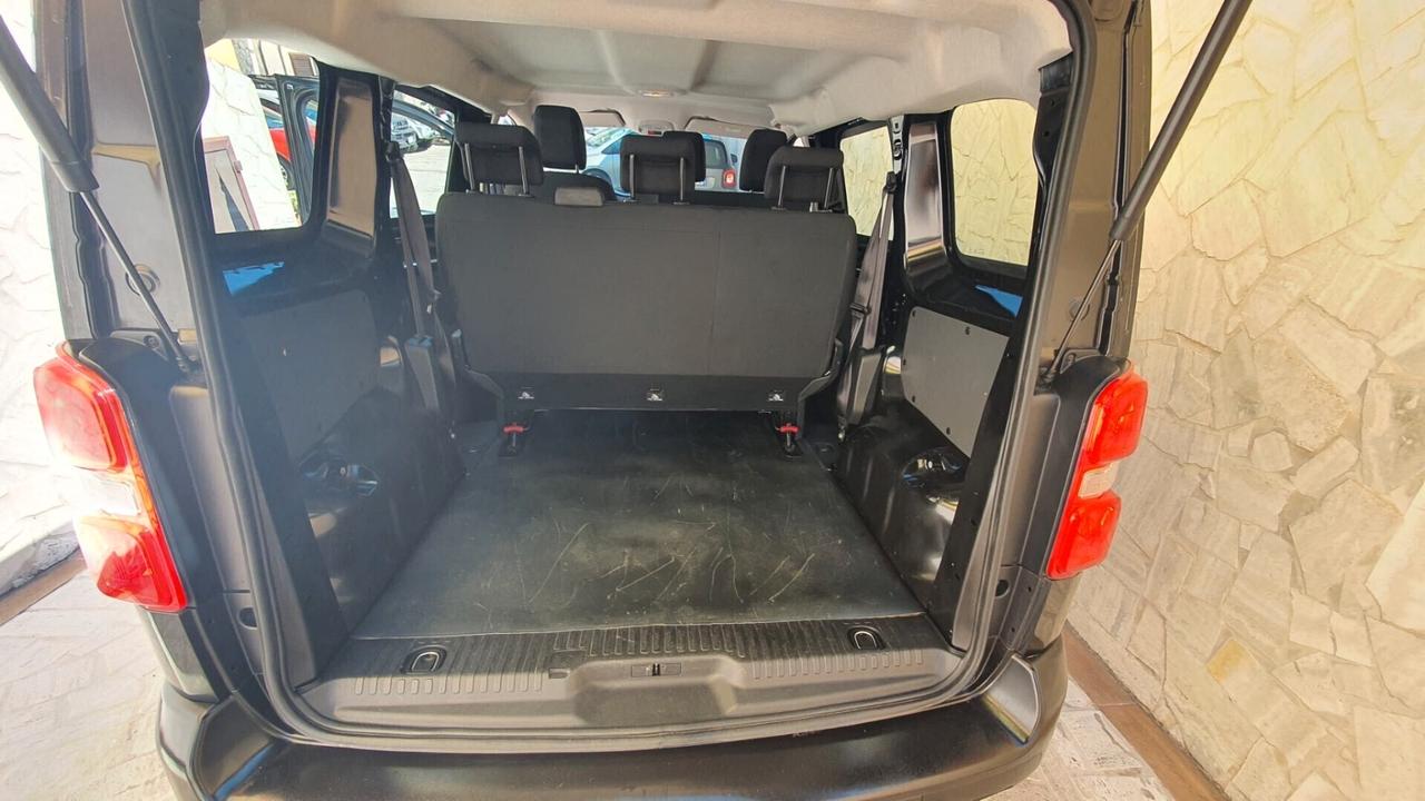 Peugeot Expert BlueHDi 100 S&S PC-TN Combi Compact