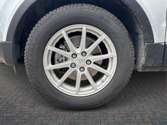 LAND ROVER Range Rover Evoque 2.2 TD4 5p. Pure