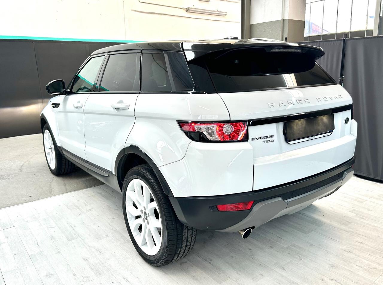 Land Rover Range Evoque 2.2 TD4 British Edition