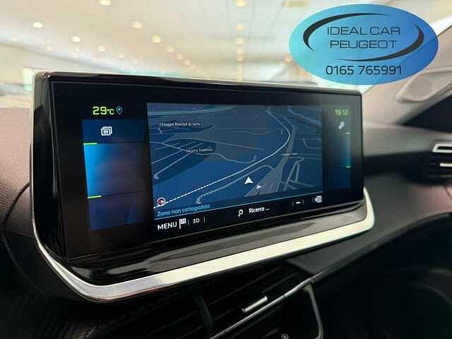 Peugeot 2008 motore elettrico 136 CV Allure Pack