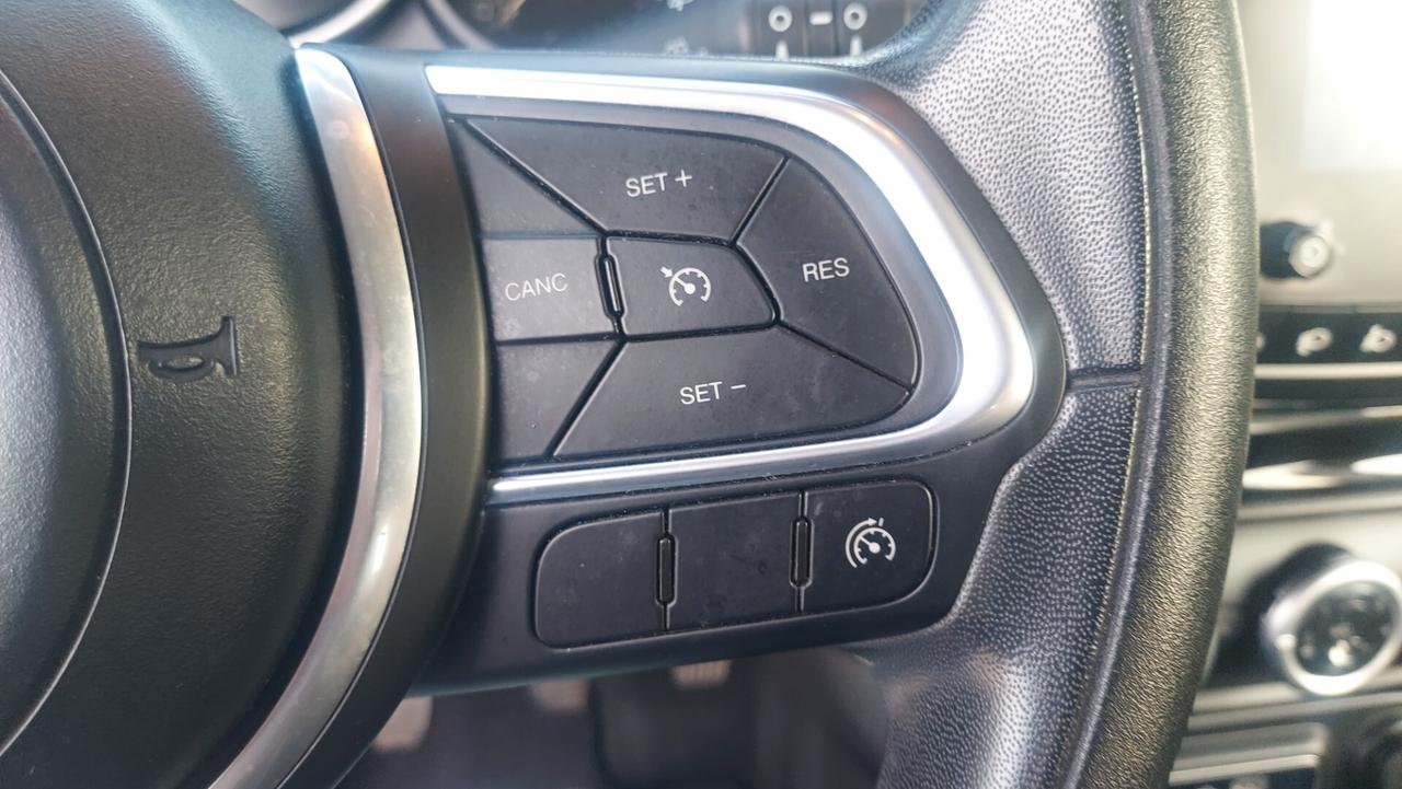 Fiat 500L 1.4 95 CV Cross