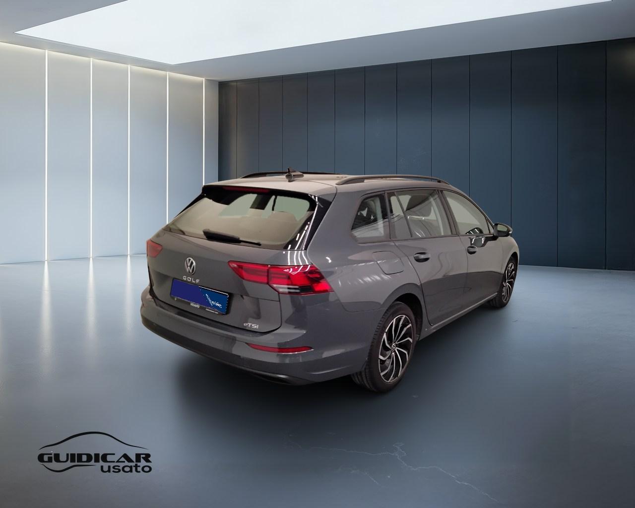 VOLKSWAGEN Golf VIII 2020 Variant - Golf Variant 1.0 etsi evo Life 110c