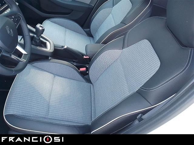 RENAULT Clio 1.0 tce Techno 90cv