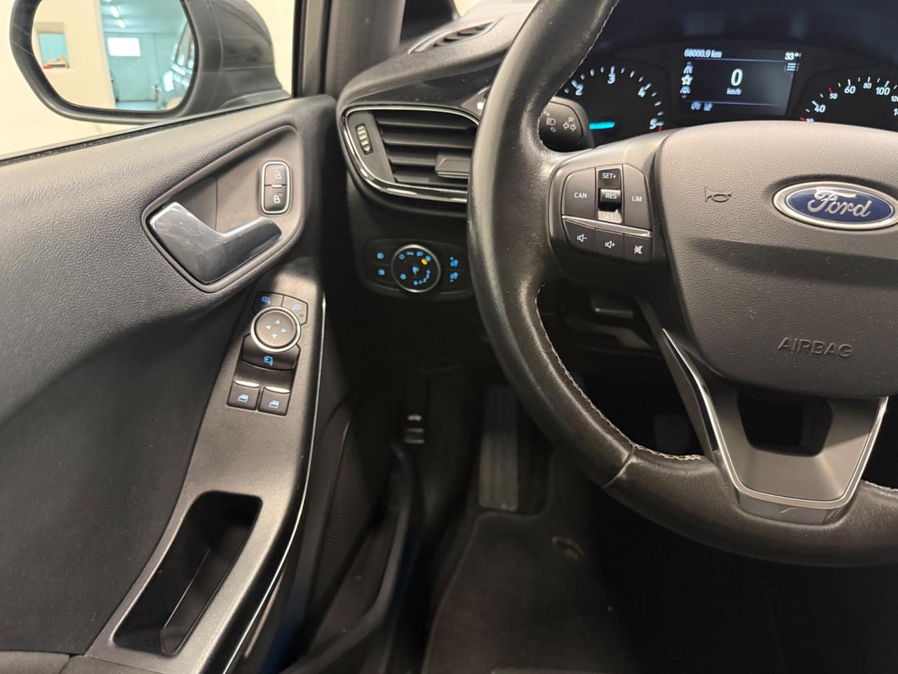Ford Fiesta 1.5 TDCi 85cv UNICO PROPRIETARIO Titanium