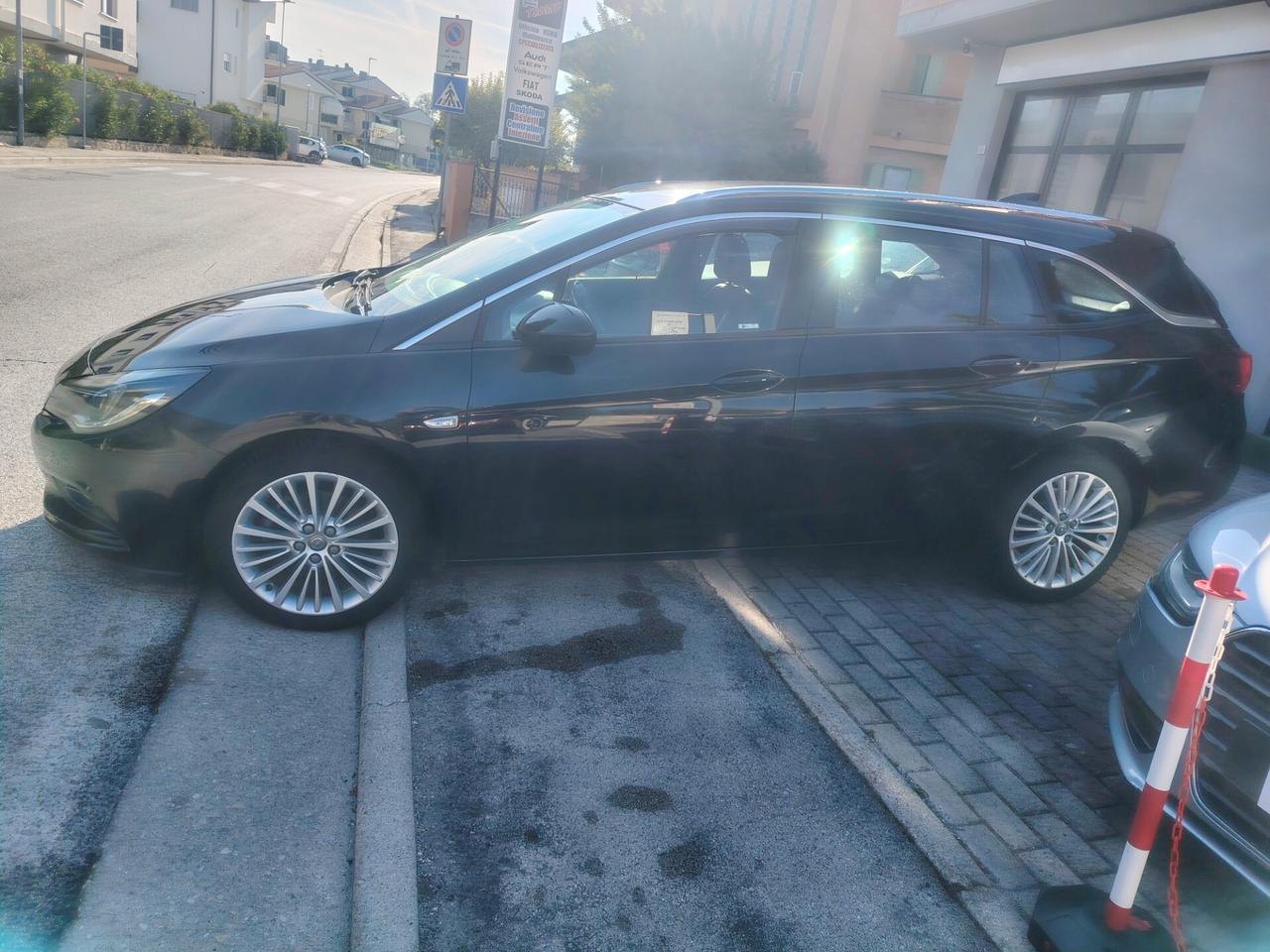 Opel Astra 1.6 CDTi 136CV Start&Stop Sports Tourer Innovation