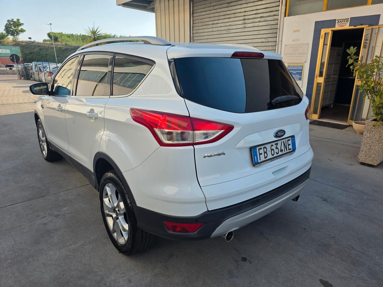 Ford Kuga 2.0 TDCI 150 CV S&S 2WD Business