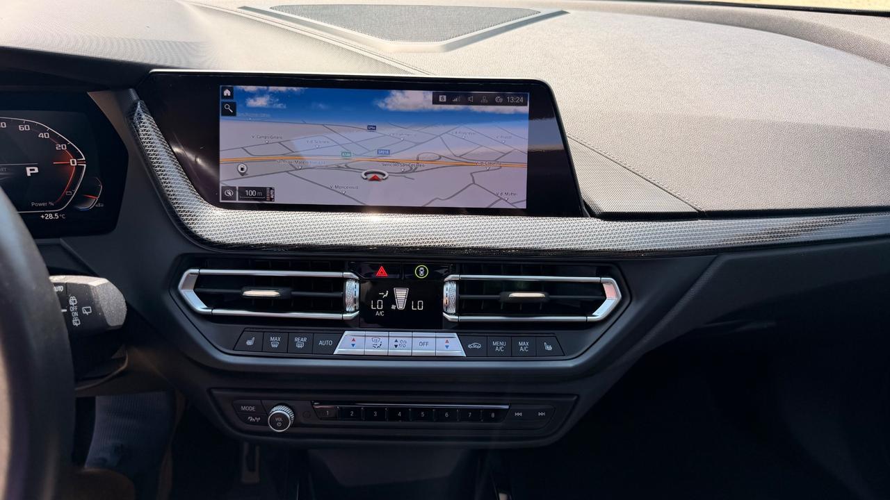 Bmw 135 M 135i xDrive Colorvision Edition