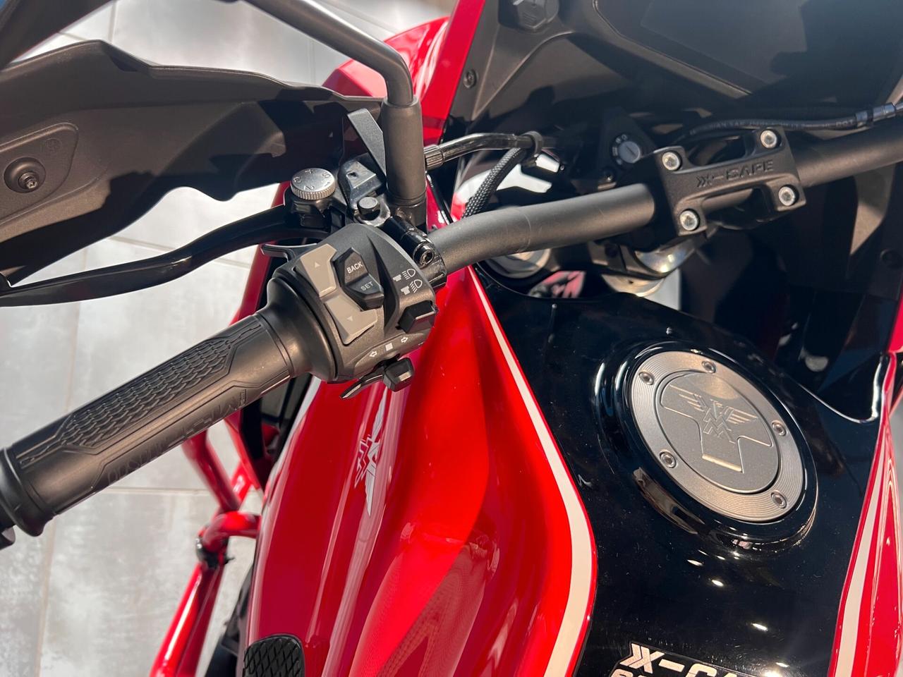 Moto Morini X-Cape 650 GOLD EDITION