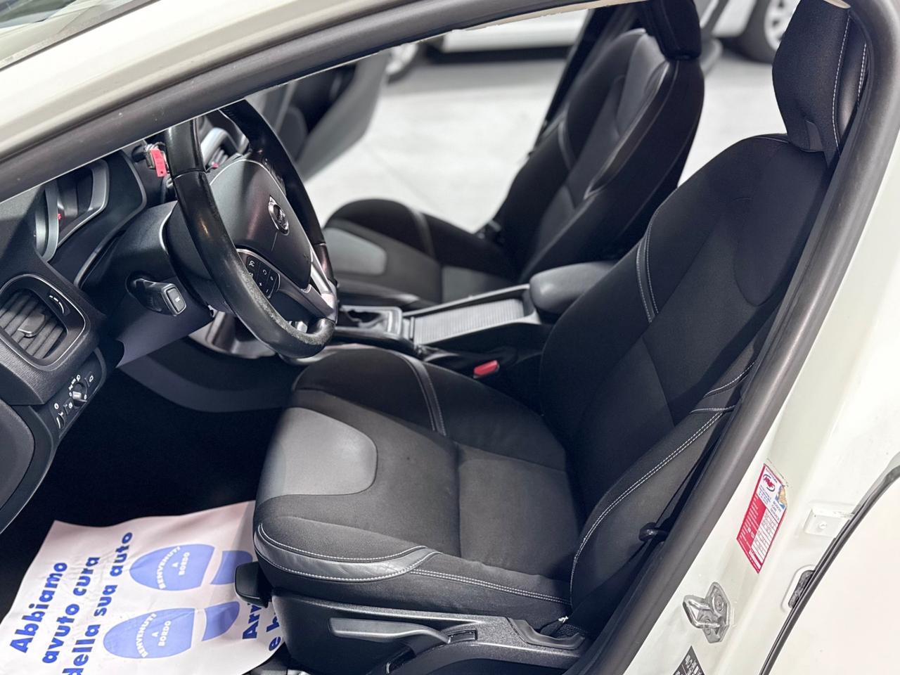 Volvo V40 R 2.0 Diesel 110cv Auto 2016 Euro 6b