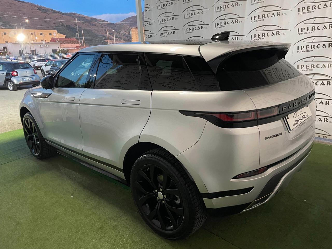 Land Rover Range Evoque 2.0D I4-L.Flw 150CV AWD Aut R-Dynamic HSE