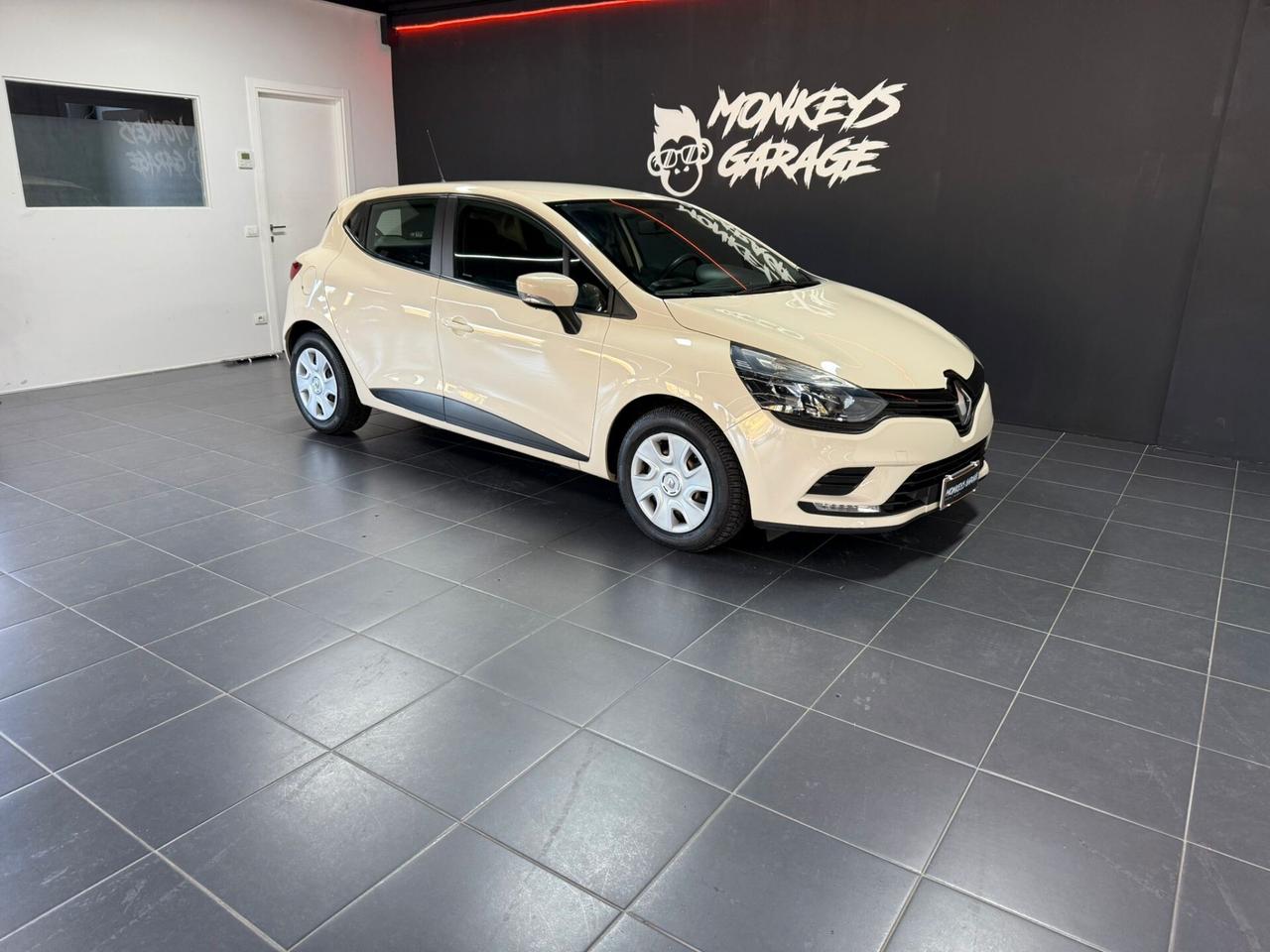 Renault Clio 1.2 75CV 5 porte Intens