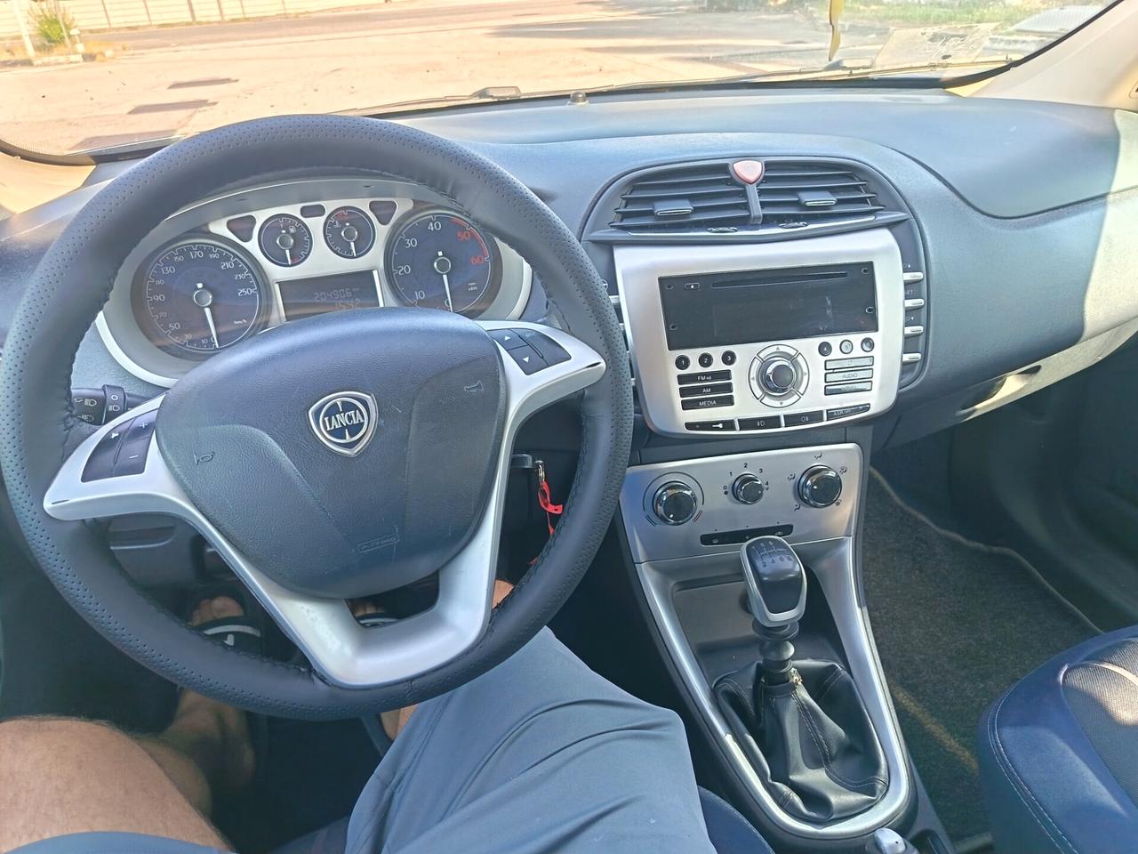 Lancia Delta 1.6 MJT DPF Argento