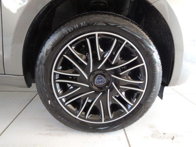 LANCIA Ypsilon 1.0 FireFly 5 porte S&S Hybrid Oro
