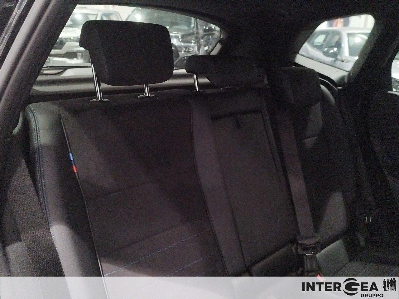 BMW 218d Active Tourer auto