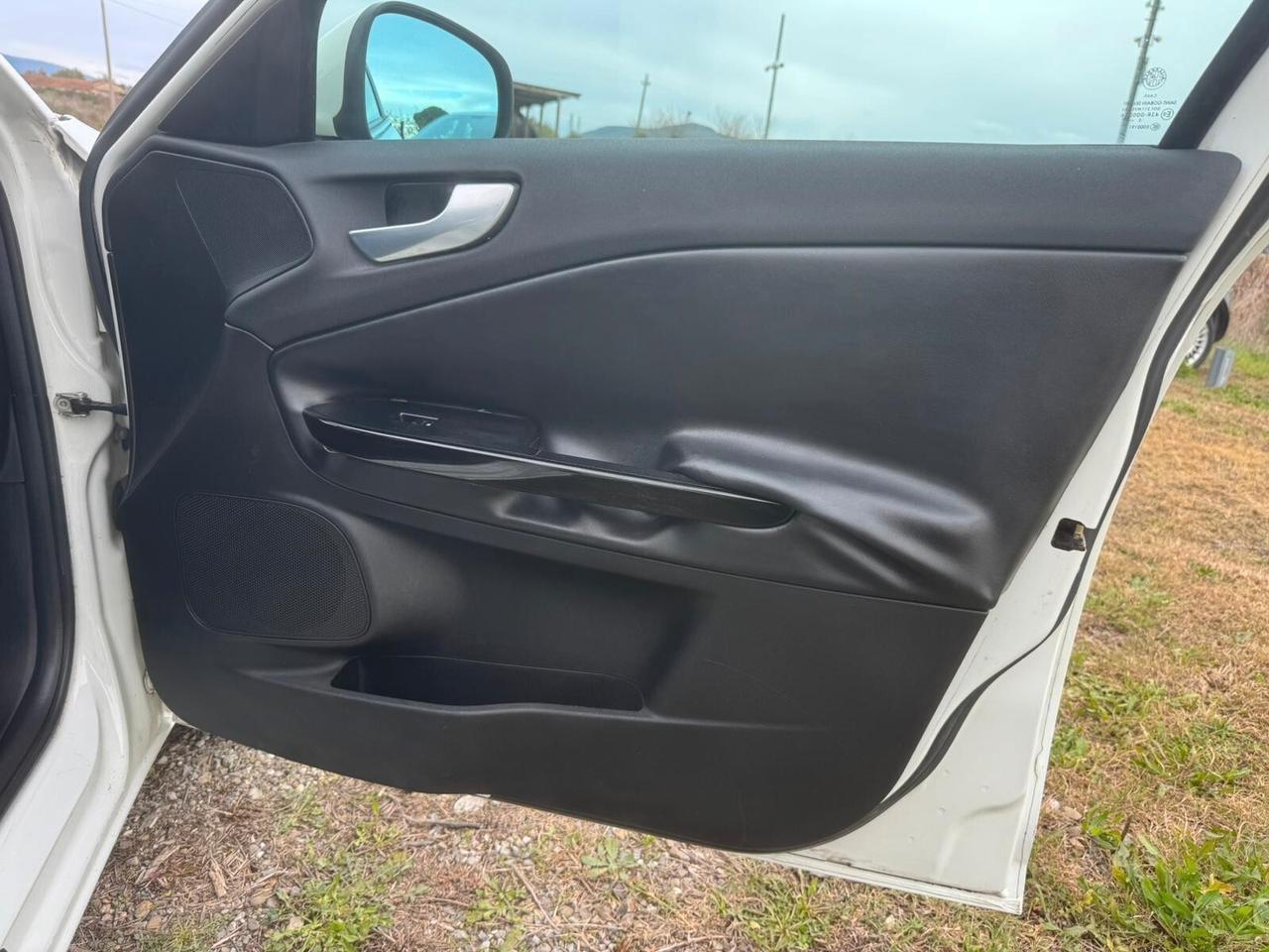 Alfa Romeo Giulietta 1.4 ben SOLAMENTE 134.000 KM