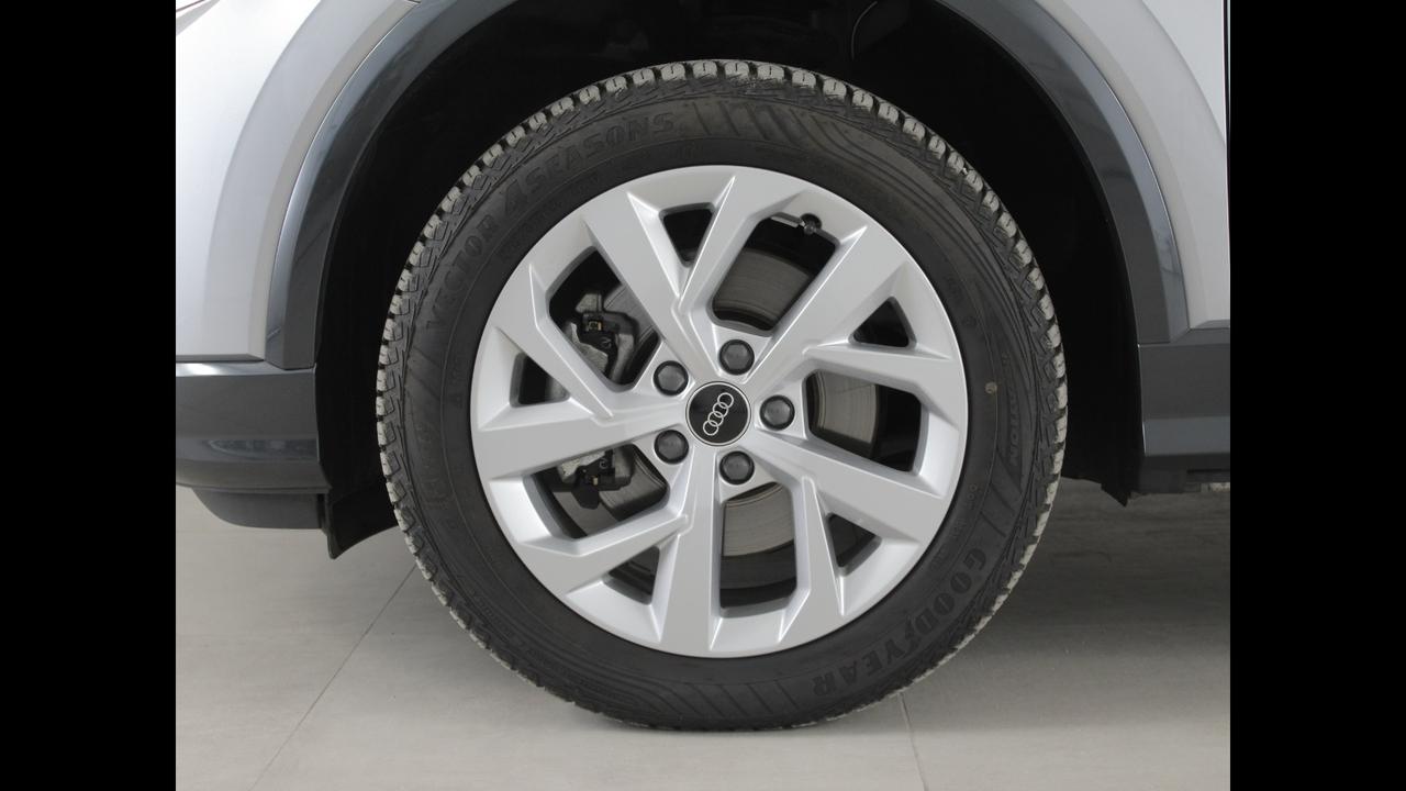 AUDI Q2 I 2021 - Q2 35 2.0 tdi Business Advanced s-tronic