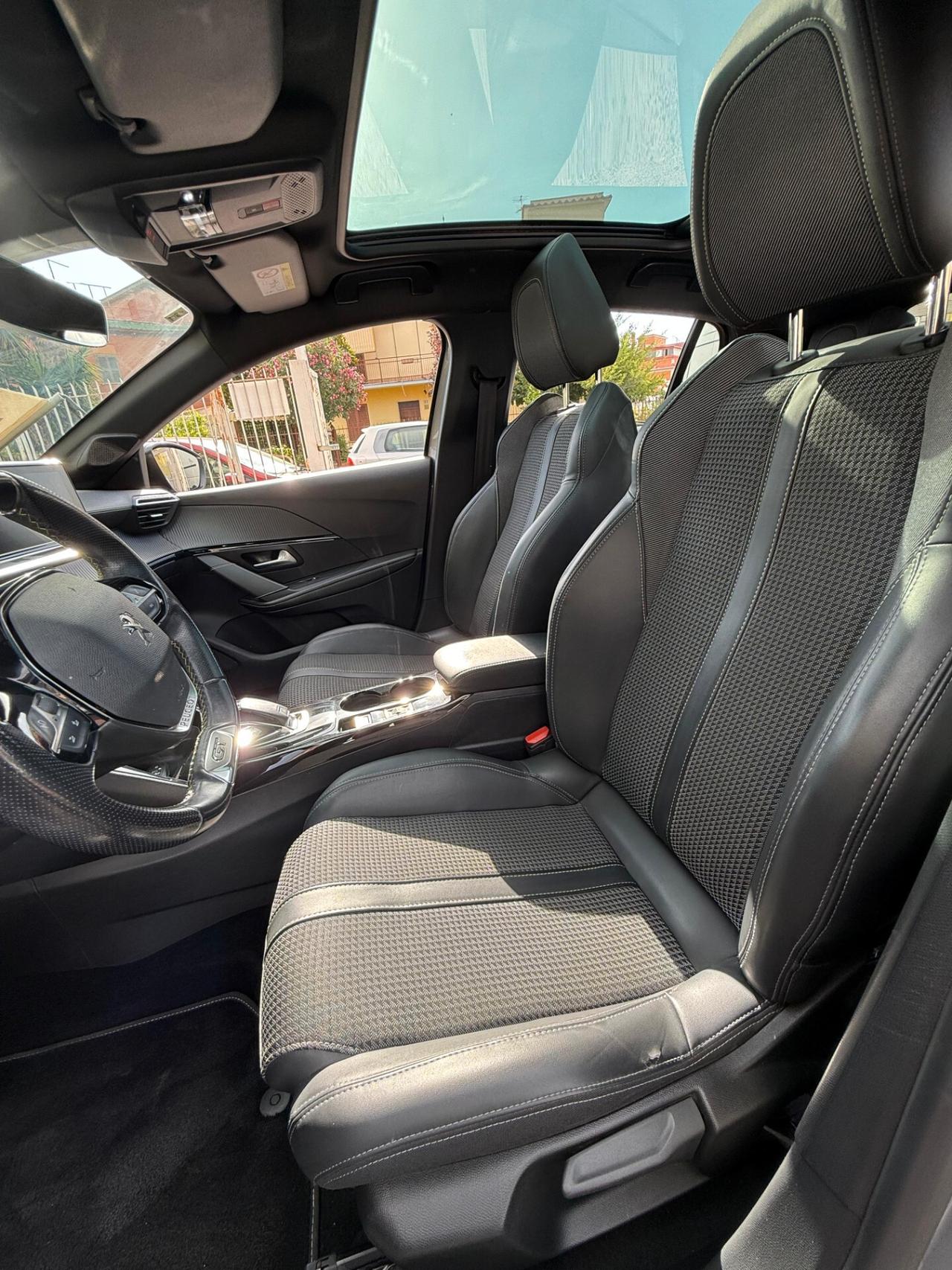Peugeot 208 GT LINE 130CV *TETTO PANORAMICO