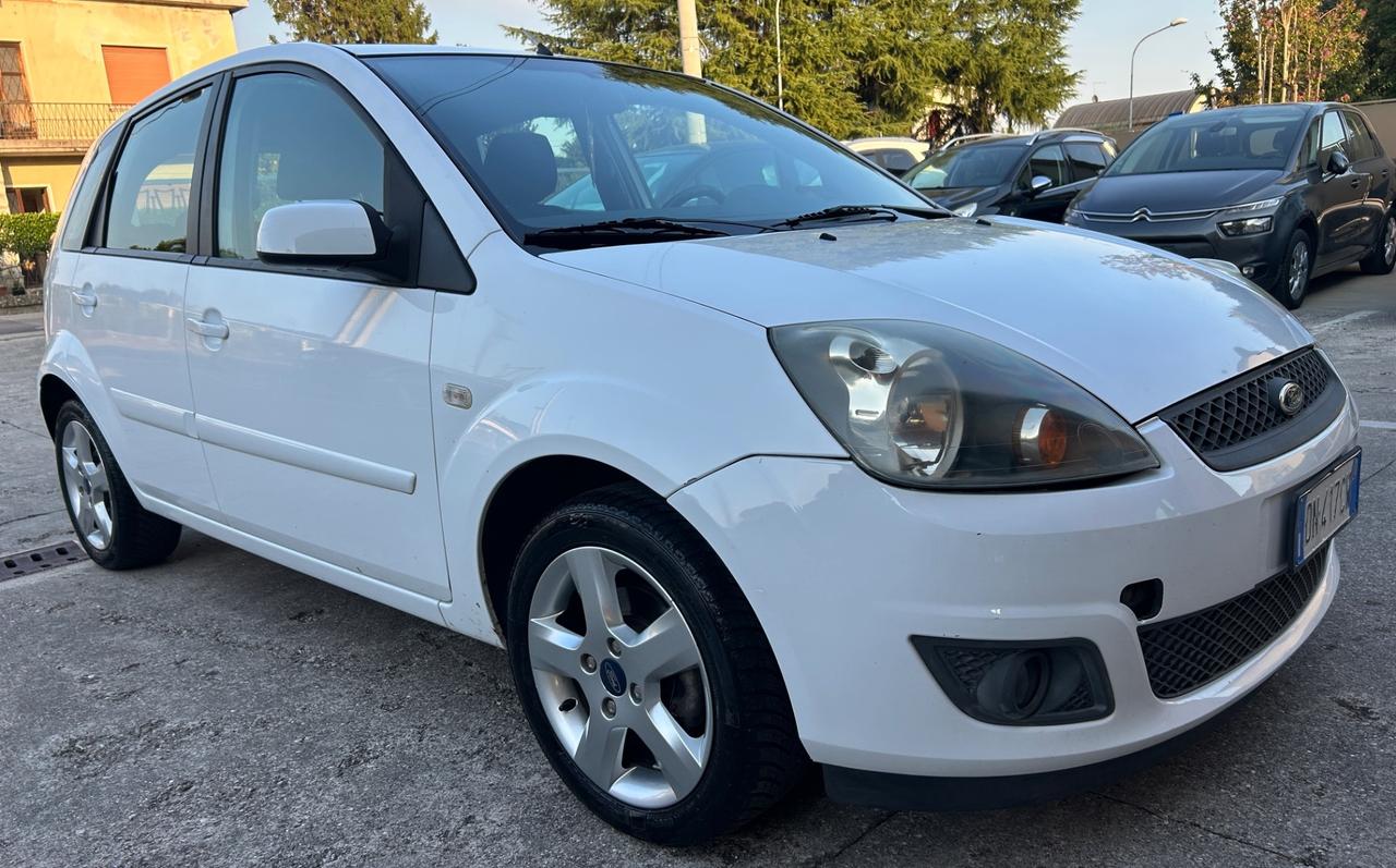 Ford Fiesta 1.2 benzina 145.000 km