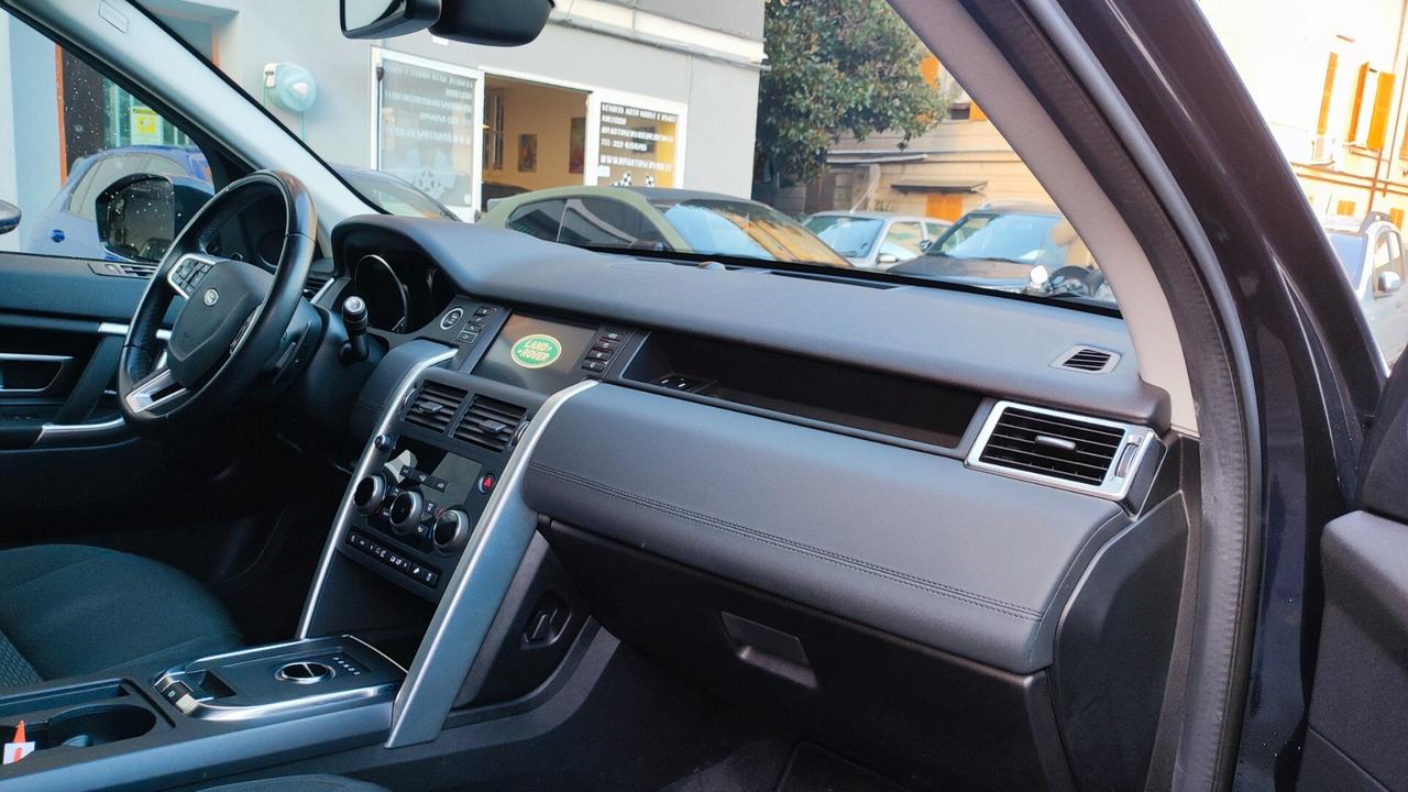 Land Rover Discovery Sport 2.0 TD4 150 CV Auto