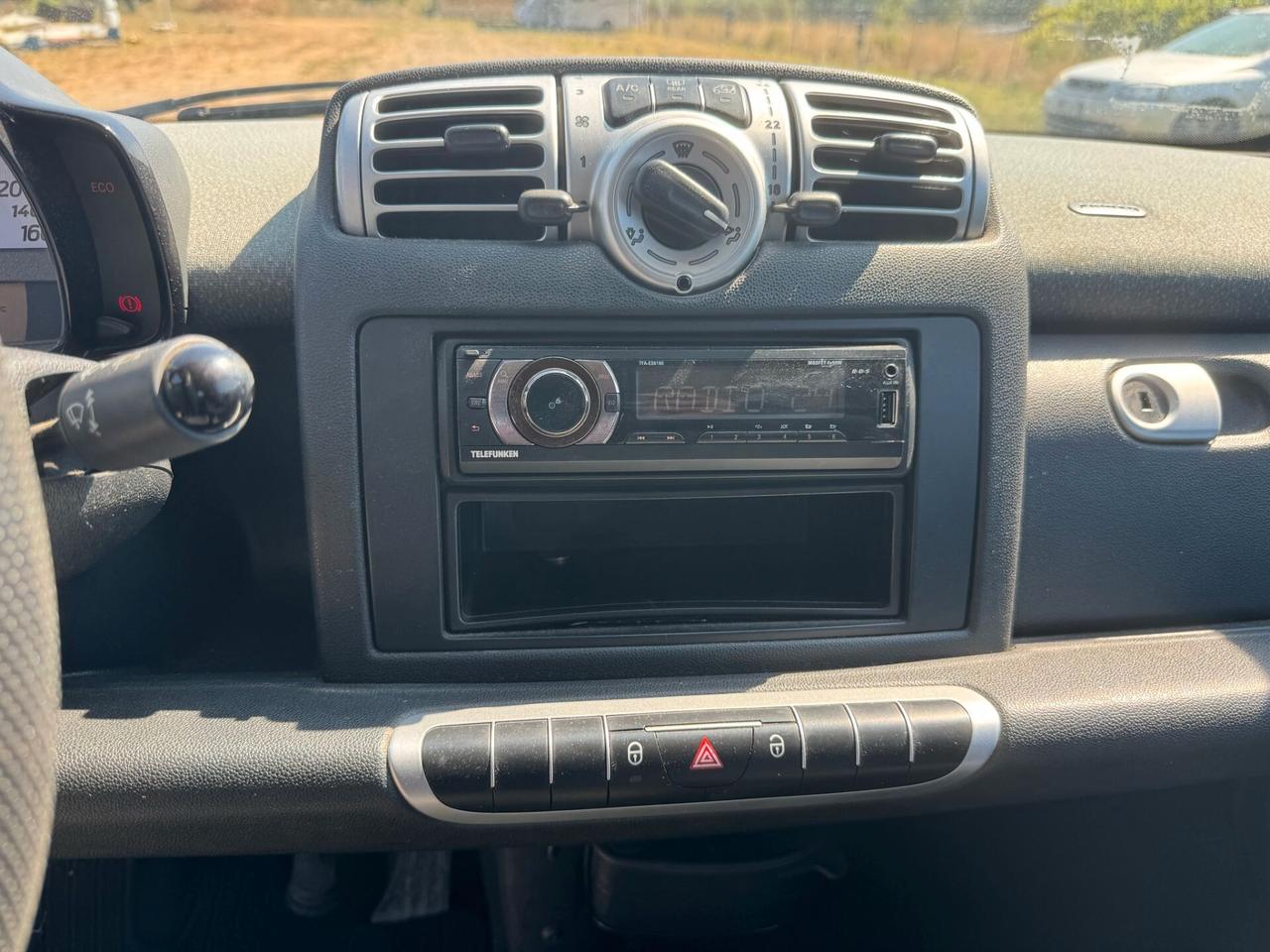 Smart ForTwo 1000 benzina SOLAMENTE 138.000 KM