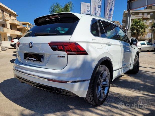 Volkswagen Tiguan 2.0 tdi dsg 4 motion r-line