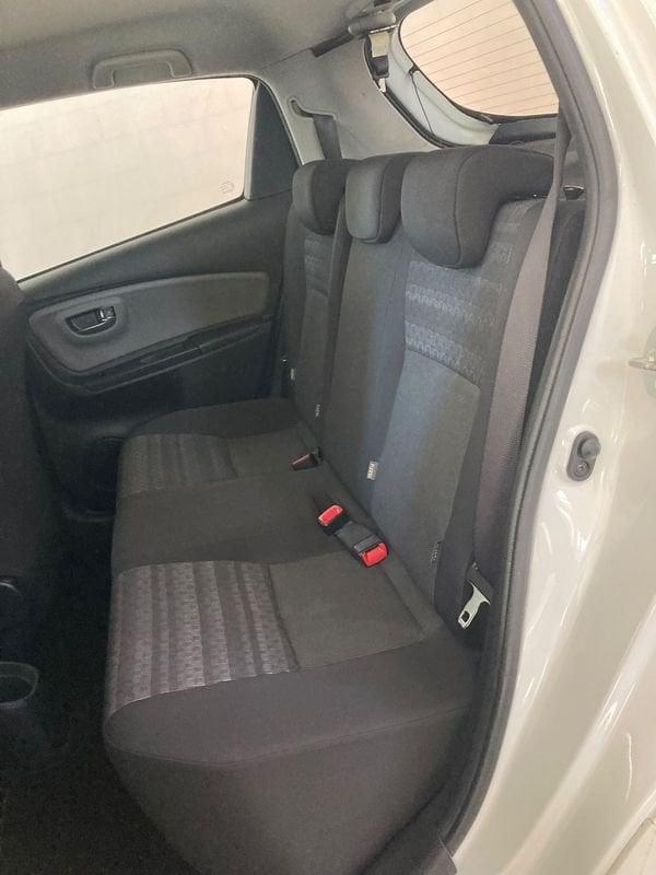 Toyota Yaris Yaris 5p 1.3 Lounge my16