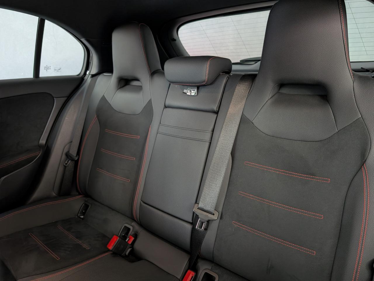Mercedes-Benz classe a - w177 a 180 premium amg line auto 180 Automatic Premium AMG Line