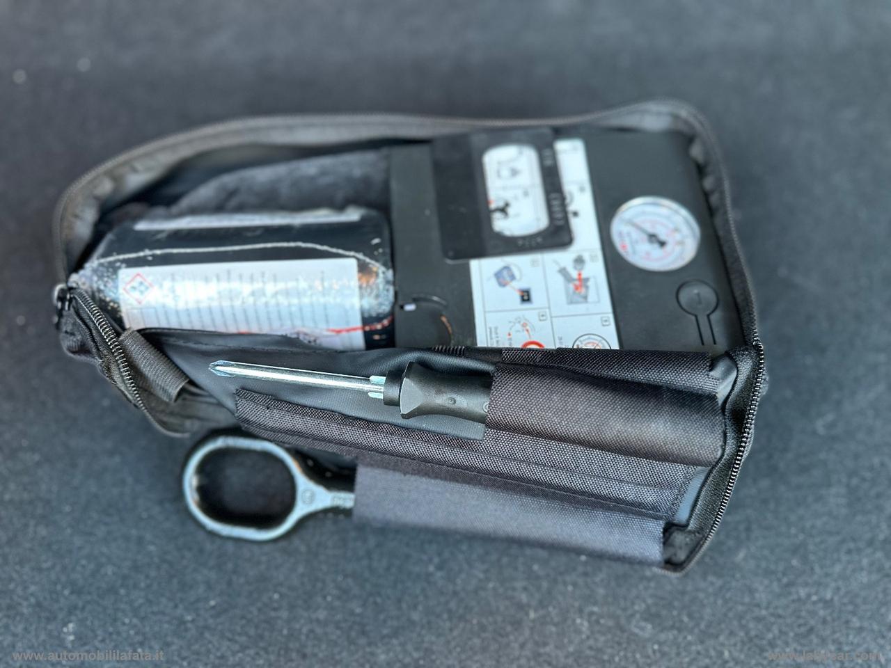 AUDI Q2 30 TDI Business IDEALE PER NEOPATENTATI