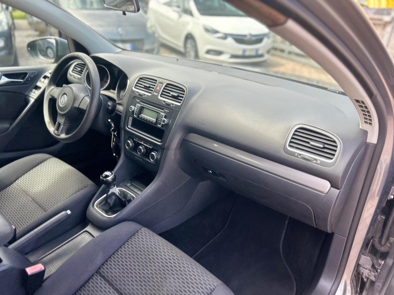 Volkswagen Golf 1.6 TDI DPF 5p. Highline