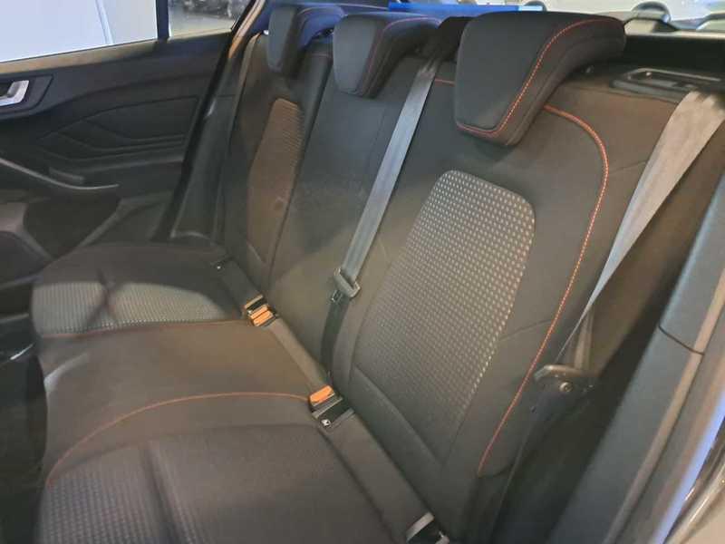 FORD FOCUS 1.5 Ecoblue 120 Cv Automatico 5 porte Berlina