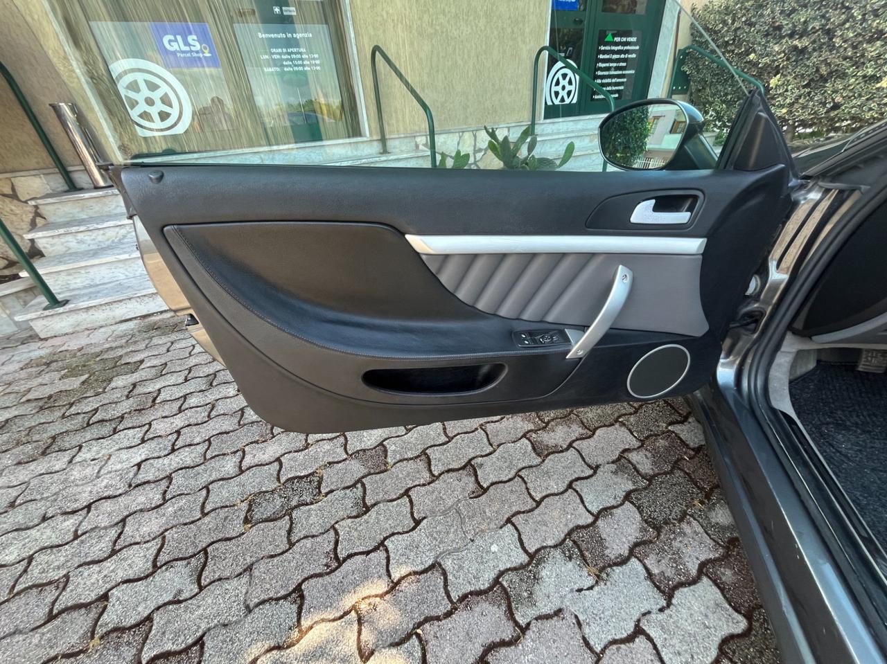 Alfa Romeo Spider 2.4 JTDM 200CV