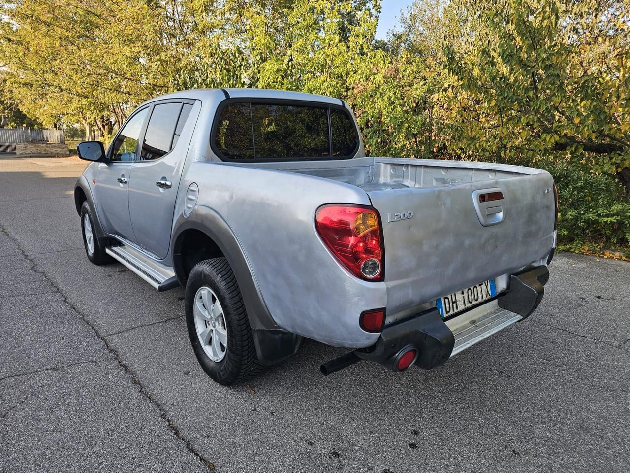 Mitsubishi L200 2.5 DI-D/136CV Double Cab Intense