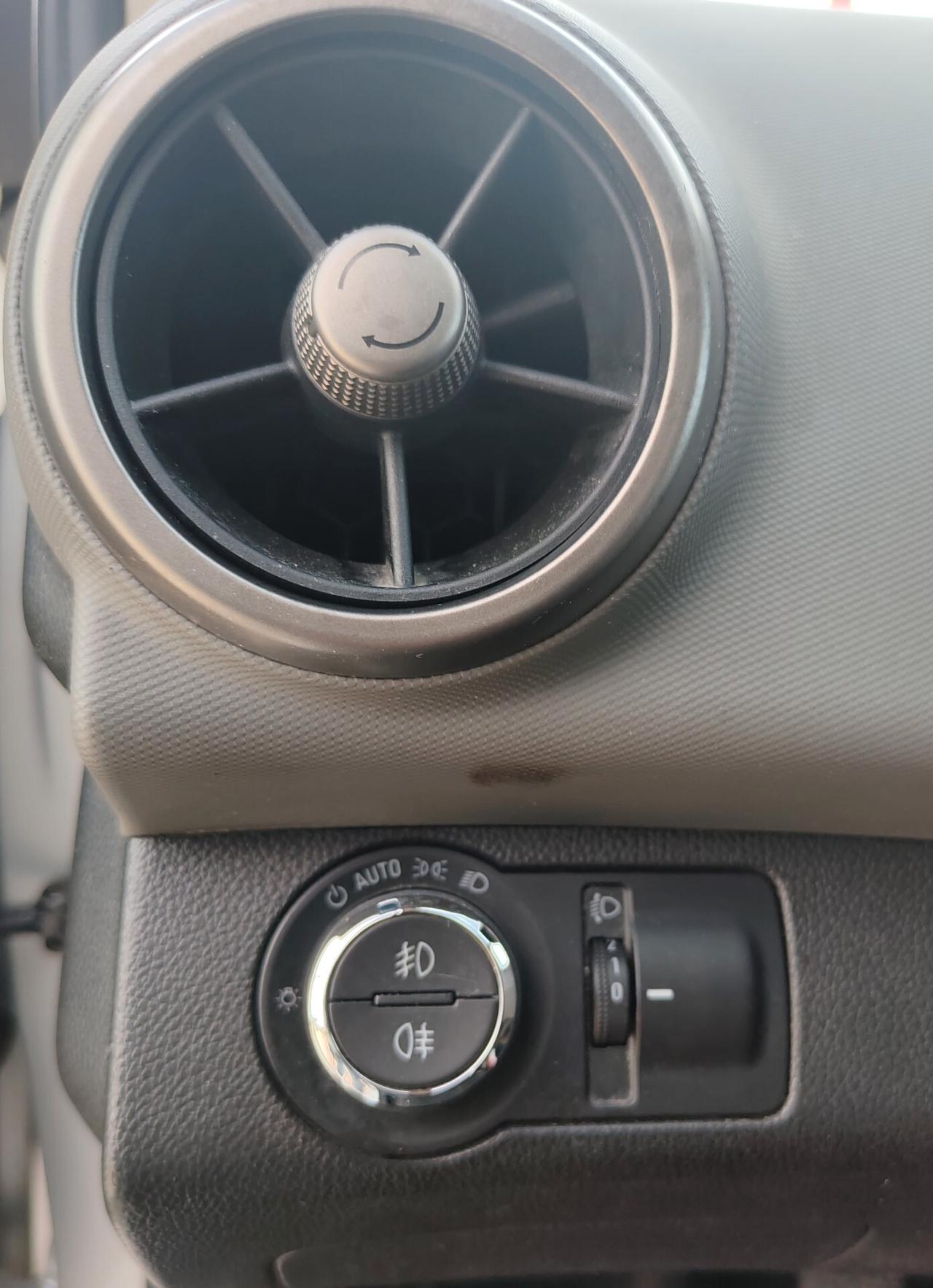 Chevrolet Aveo 1.2 86CV GPL 5 porte LT UNIPROPRIETARIO Neopatentati