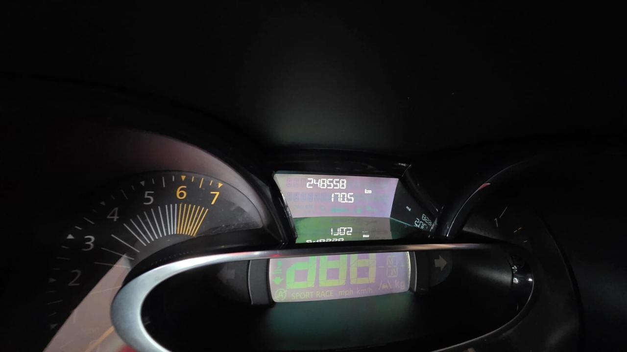 Renault Clio 1.2 75CV GPL 5 porte Costume National