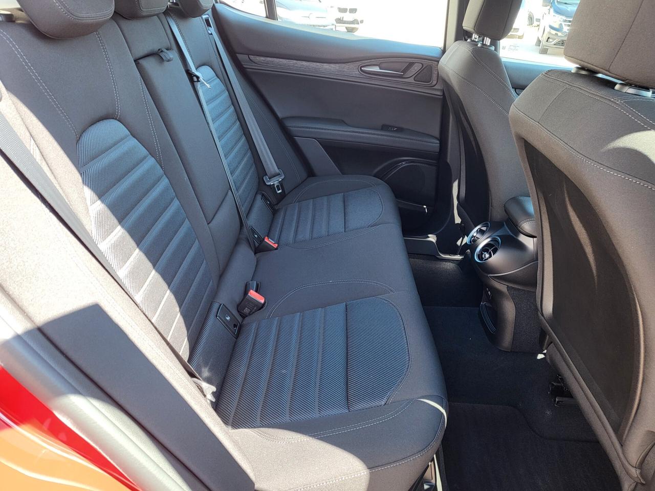 Alfa Romeo Stelvio 2.2 Turbodiesel 160 CV AT8 RWD Super Business